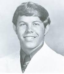 Barbara Weakley's Instagram, Twitter & Facebook