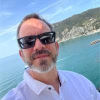 Robert Matalon's Instagram, Twitter & Facebook