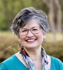 Kathy Carton's Instagram, Twitter & Facebook