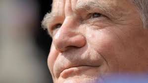 Daniela schadt, die lebensgefährtin von bundespräsident joachim gauck, kann sich nach der amtszeit des bundespräsidenten eine rückkehr in den journalismus vorstellen. Daniela Schadt Themenseite