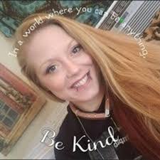 Leslie Handley's Instagram, Twitter & Facebook