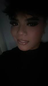 Angel Veloz's Instagram, Twitter & Facebook