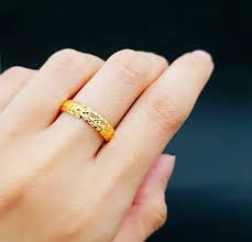 Khas buat bakal pasangan yang ingin membuat majlis pertunangan atau perkahwinan. Product Detail