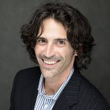 Daniel Neiman's Instagram, Twitter & Facebook