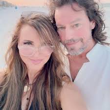 What are some recommendations for dog boarding in Franklin, Tennessee?