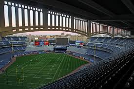 Notre Dame Army At Yankee Stadium Photo Gallery Yankee Stadium Chicago Sports Yankees