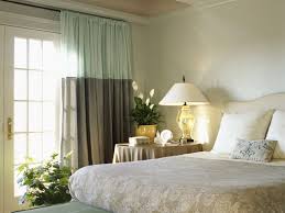 Tapi bila dah pindah, satu plan pun tak menjadi. Tirai Linen Di Ruang Tamu Dan Dapur Interior Design Gaya Provence Tirai Dengan Renda Tirai Rustic Romawi Dan Corak Moden Yang Cantik
