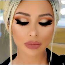 Lynette Wallace (lynettereno321)