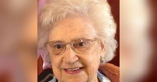 Elma M. Harnish Obituary