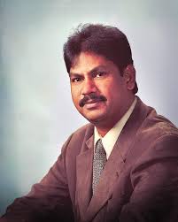 Dad delivers one twin at home while waiting for ambulance