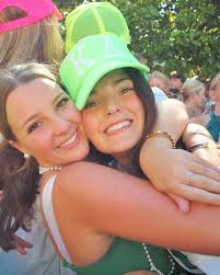 Scarlett Jacobs (@_scarlett_jacobs_) • Instagram photos and videos