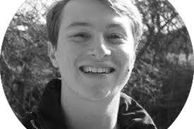 Mindy Starr's Instagram, Twitter & Facebook