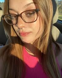 Danielle Parham's Instagram, Twitter & Facebook