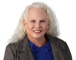 Holly Dutton's Instagram, Twitter & Facebook