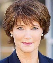 Coiffure cheveux courts femme 65 ans coupe cheveux courts femme 50 ans 2015. Coiffure Femme Senior