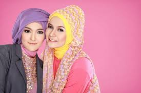 Ibu tercinta bernama fikriah binti awang, seorang guru fizik. Tiap Tiap Malam Bangun Qiamulaail Tapi Semua Amalan Ditolak Ustazah Asma Harun Nona