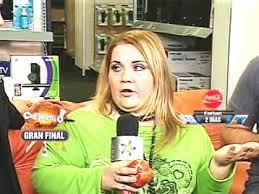 Ahora, tras 20 años de experiencia en radio, prensa y televisión, lupita elizondo decide comenzar una nueva. Hitomatazos Lupita Elizondo Youtube
