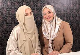 Negeri selangor, perlis, dan kedah menggunakan gelaran raja puan muda. Noor Kartini
