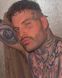 Low energy is what I got, tired af from training 6 days this week. This is  the energy ya'll get, take it or leave it.