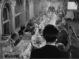 Deep focus refers to having everything in the frame, even the background, in focus at the same time, as opposed to having only the people and things in the foreground in focus. Cinematography College Film Media Studies