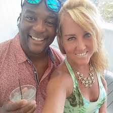 New Jersey's Cutest Couple is Waiting for You. Vote now!