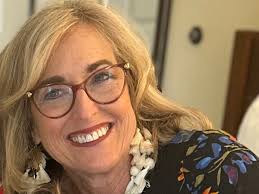 Fundraiser for Sherrie Thomas by Corey Thomas : Help Shari purchase a  critical medical device