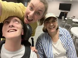 Mark Wollerman's Instagram, Twitter & Facebook