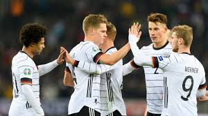 Alle drei partien bisher endeten unentschieden, obwohl man jeweils in führung. Deutschland Tschechien Live So Siehst Du Das Landerspiel Im Tv Stream