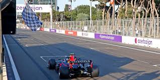 I prostasia einai schedio kai praxeis Formula 1 Epeisodiako Grand Prix Sto Azermpaitzan Nikhths O Peres Ths Red Bull Aytokinhto Iefimerida Gr