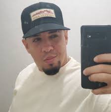 Half pizza half calzone, para complacer todos los antojos 😍🍕 🚗Delivery  disponible🚗 ☎️787-328-9612☎️ 📍Guaynabo Barrio Camarones a 1 minuto de la  muda.