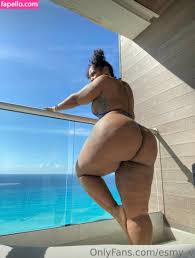 esmy_v Nude Leaked Photo 12 - Fapello