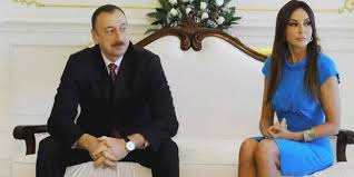 Check spelling or type a new query. Burhan Kuzu Her Modelde Oluyor Aliyev In Hanimini Getirip Yardimcisi Yapmasi Dogru Degil