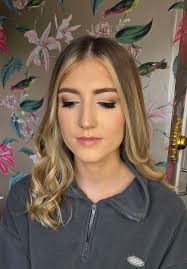 Elegant Beauty by Hannah Hill