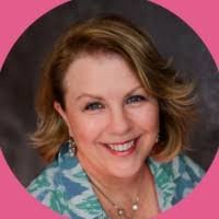 Lisa Desanto's Instagram, Twitter & Facebook