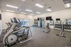 Bakersfield apartment living the way it should be. The Boardwalk Luxury Apartments Bakersfield California On Rentfit Com