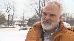 Caraquet mayor vows to fight N.B. health-care reform