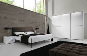 Interliving schlafzimmer serie 1010 schubladenkommode basaltfarbenes glas jackson eichefarbene kunststoffoberflachen. Nolte Schlafzimmer Schrank Mayer Mobel