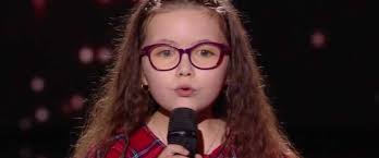 Découvrez la performance de la jeune emma sur le plateau de the voice kids 5. Emma Cerchi The Voice Kids Bientot Aveugle Sa Maladie Gagne Du Terrain Gala