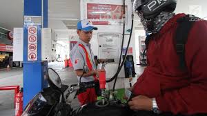 Perseroan pertamina memiliki tugas dalam mengelolah penambangan minyak dan gas bumi di seluruh indonesia. Pertamina Dan Akr Kebagian Tugas Salurkan Bbm Bersubsidi Di 2020 Bisnis Liputan6 Com
