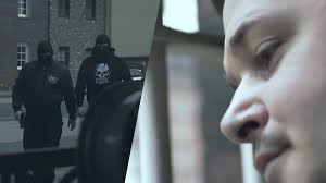 Cashmo erzählt drei wahre geschichten für unser format „real rap stories. 1 5 Stunden Lange Dokumentation Cashmo Zwischen Heim Knast Musik