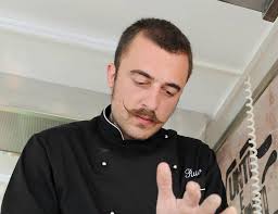 Li trovate da stasera alla casetta, oppure ve li portiamo noi con il delivery. Lo Chef E Il Sogno Erotico Delle Donne Italiane Live Sicilia