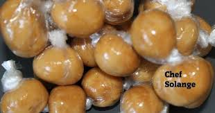 Recette Gourmande Des Bonbons Au Caramel 15 Minutes 750 G De Lait Concentre Sucre 10 G De Beurre R Recettes De Cuisine Recette Bonbon Recette Gourmande