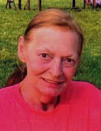 Violet Lynn's Instagram, Twitter & Facebook