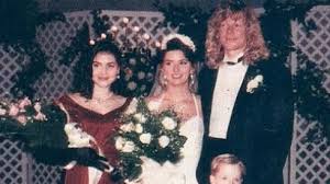 Dec 28 On This Day In 1993 Shania Twain Married Record Producer Mutt Lange Record Producer Tv Weddings Shania Twain