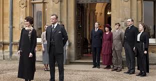 Auf downtown abbey geht es anno 1927 hoch her, als aus dem buckingham palace ein brief ankommt, dass sich. What Happened To Downton Abbey On Prime Here S How To Watch The Series