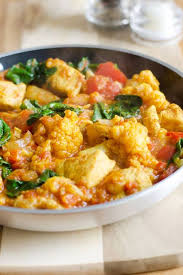 Kalorienarm Und Lecker Hahnchen Curry Mit Viel Gemuse Rezept Rezepte Rezepte Mit Blumenkohl Einfache Gerichte