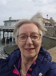 Sue Bury's Instagram, Twitter & Facebook