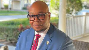 Dealing with schools in the pandemic made him lose 50 pounds and collapse.  So this superintendent got out