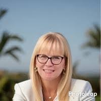 Tamara Gordy's Instagram, Twitter & Facebook