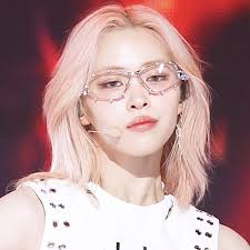 Quem é o "aura catfish" do K-pop? : r/kpoppers